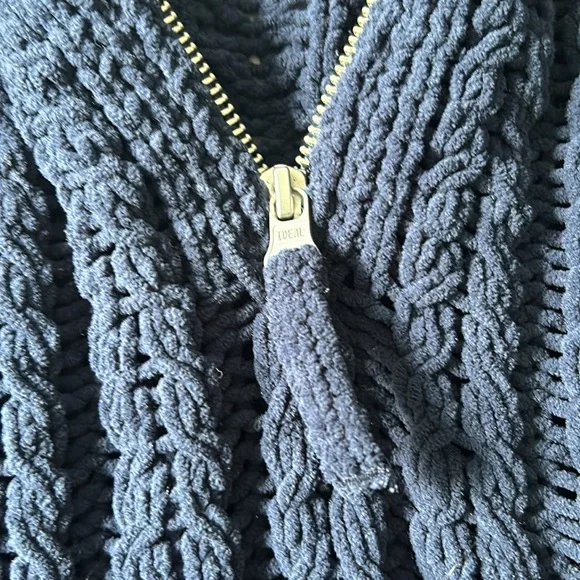 Navy blue quarter zip sweater - American Eagle - size xxs - Picture 3 of 5